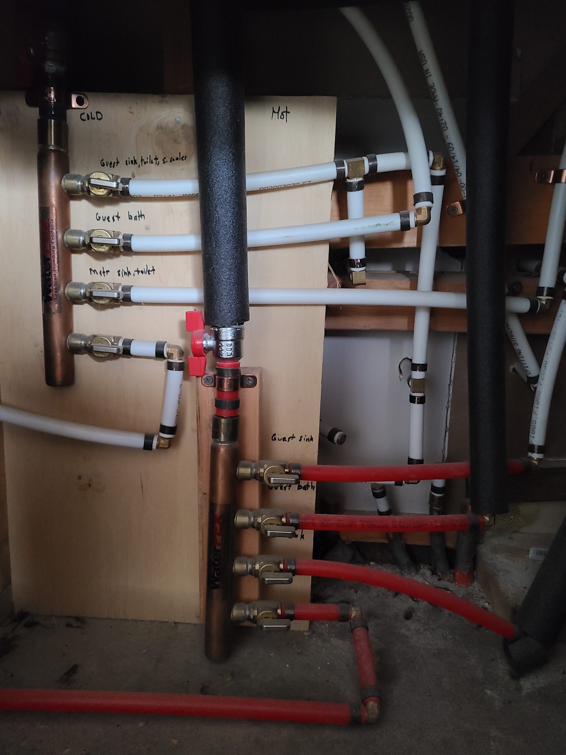 Pex bathroom plumbing in crawlspace